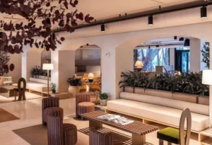 recepción hotel mercure benidorm