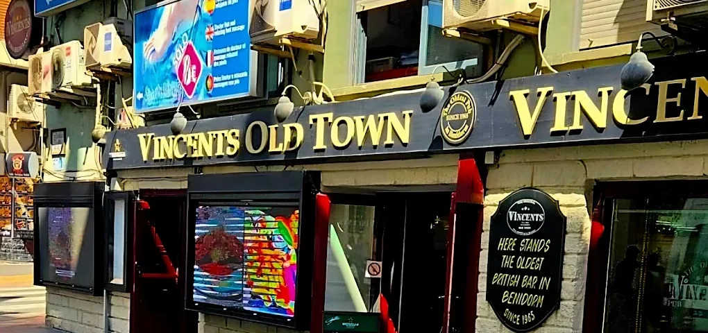 entrada pub vincents benidorm